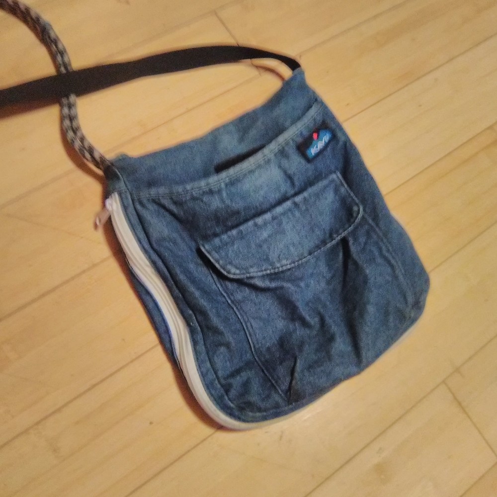 Vintage denim Kavu bag for women